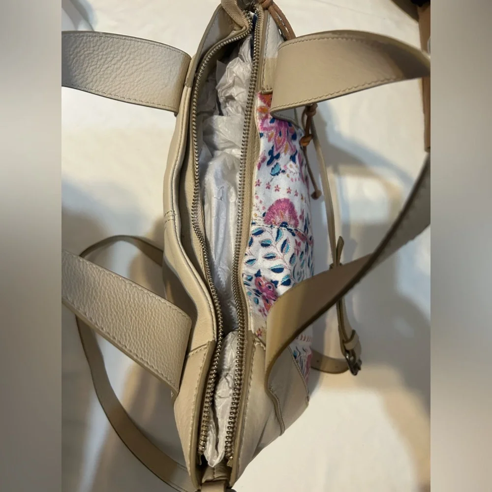 Lucky Brand Genuine Leather & Fabric Floral hHandbag NWT